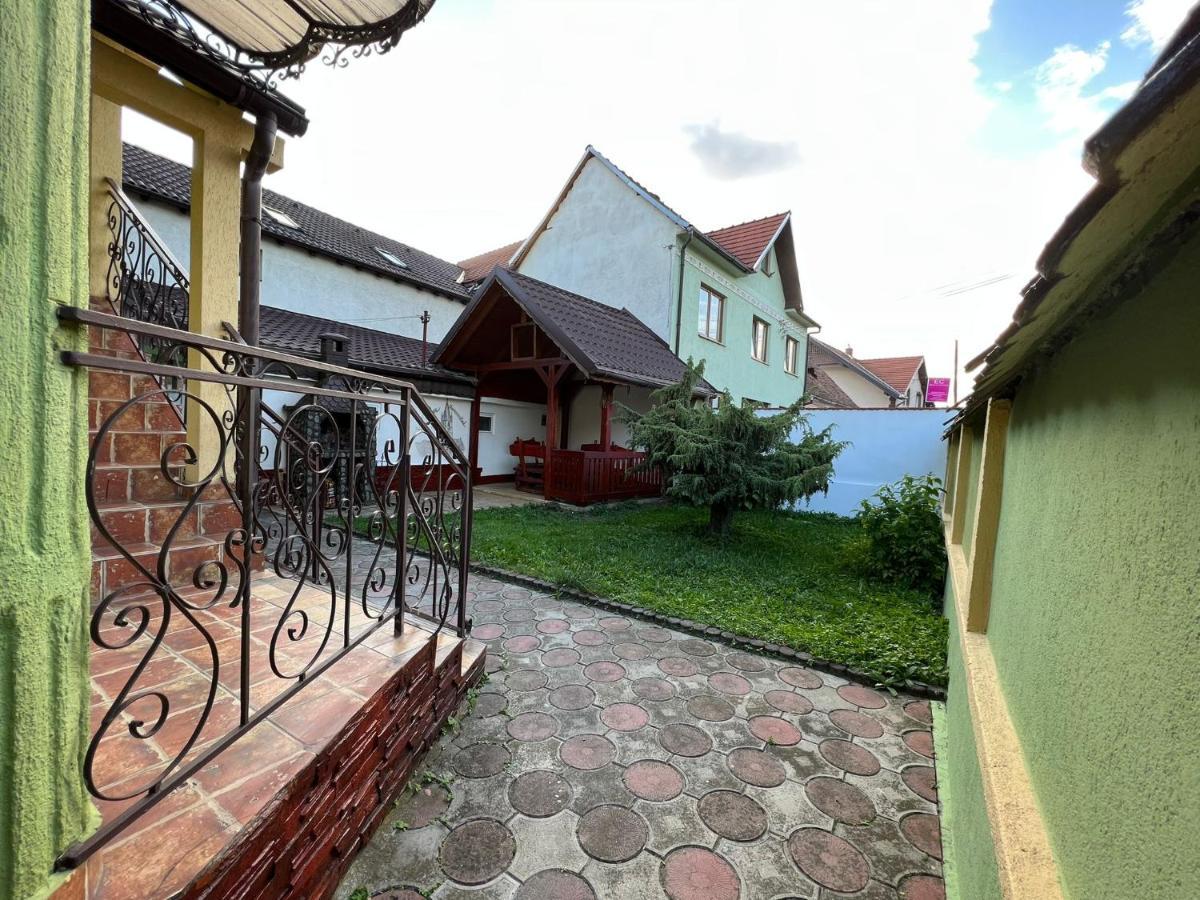 Flh - Mira Apartments Sibiu Exterior foto
